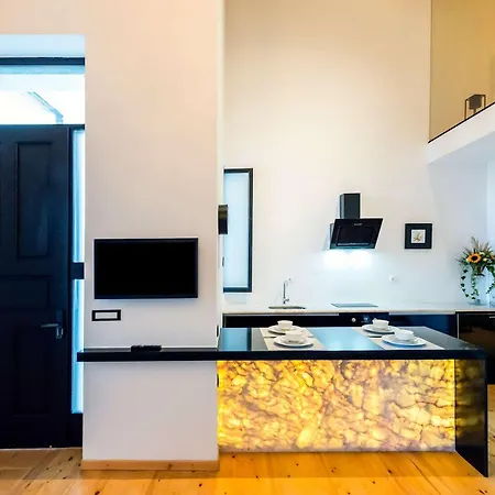 Aigli Seafront Loft-luxury Design Retreat * Kalamata