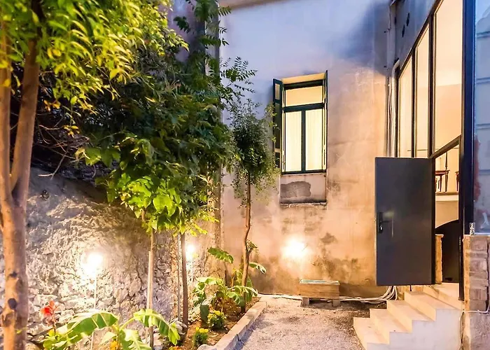 Aigli Seafront Loft-luxury Design Retreat Hébergement de vacances Kalamata