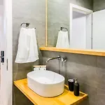 Holiday home Aigli Seafront Loft-luxury Design Retreat *