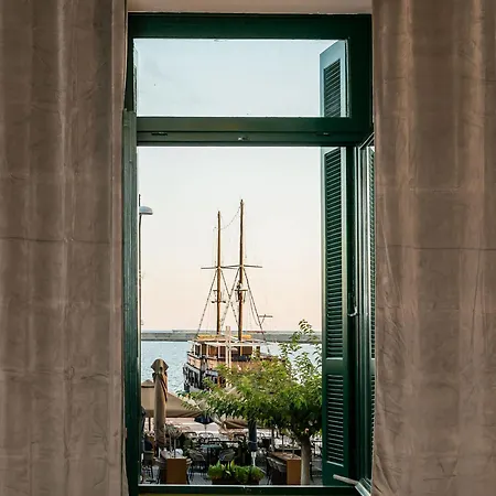 Aigli Seafront Loft-luxury Design Retreat Dom wakacyjny Kalamata